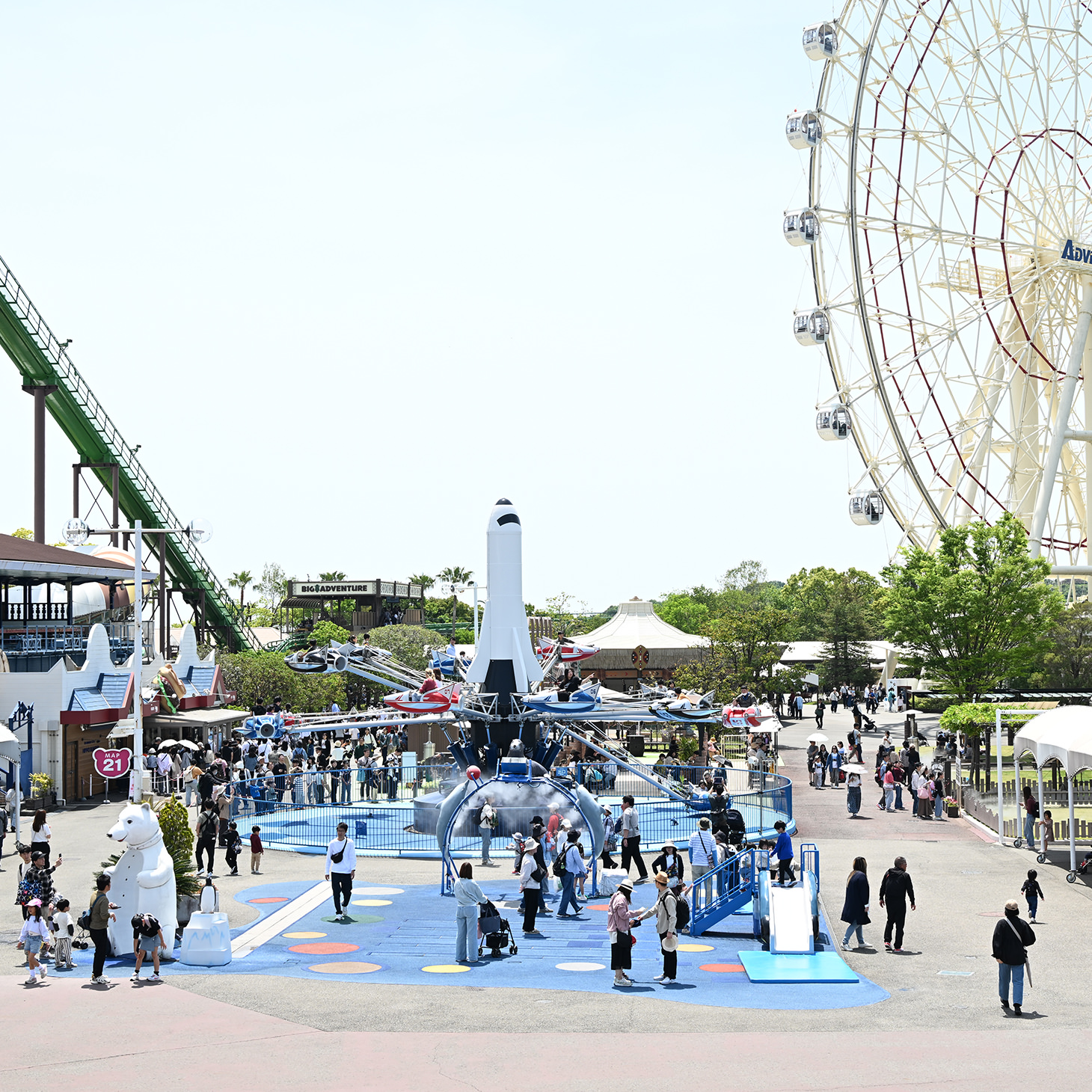 オーシャンビューが見える
巨大観覧車など
